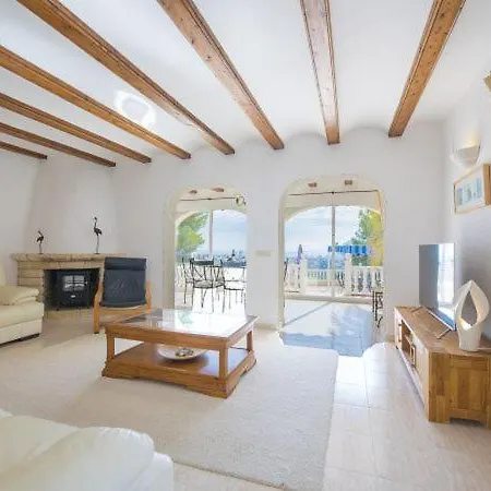 Sleeps 9 Pool Вилла