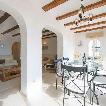 Sleeps 9 Pool Вилла